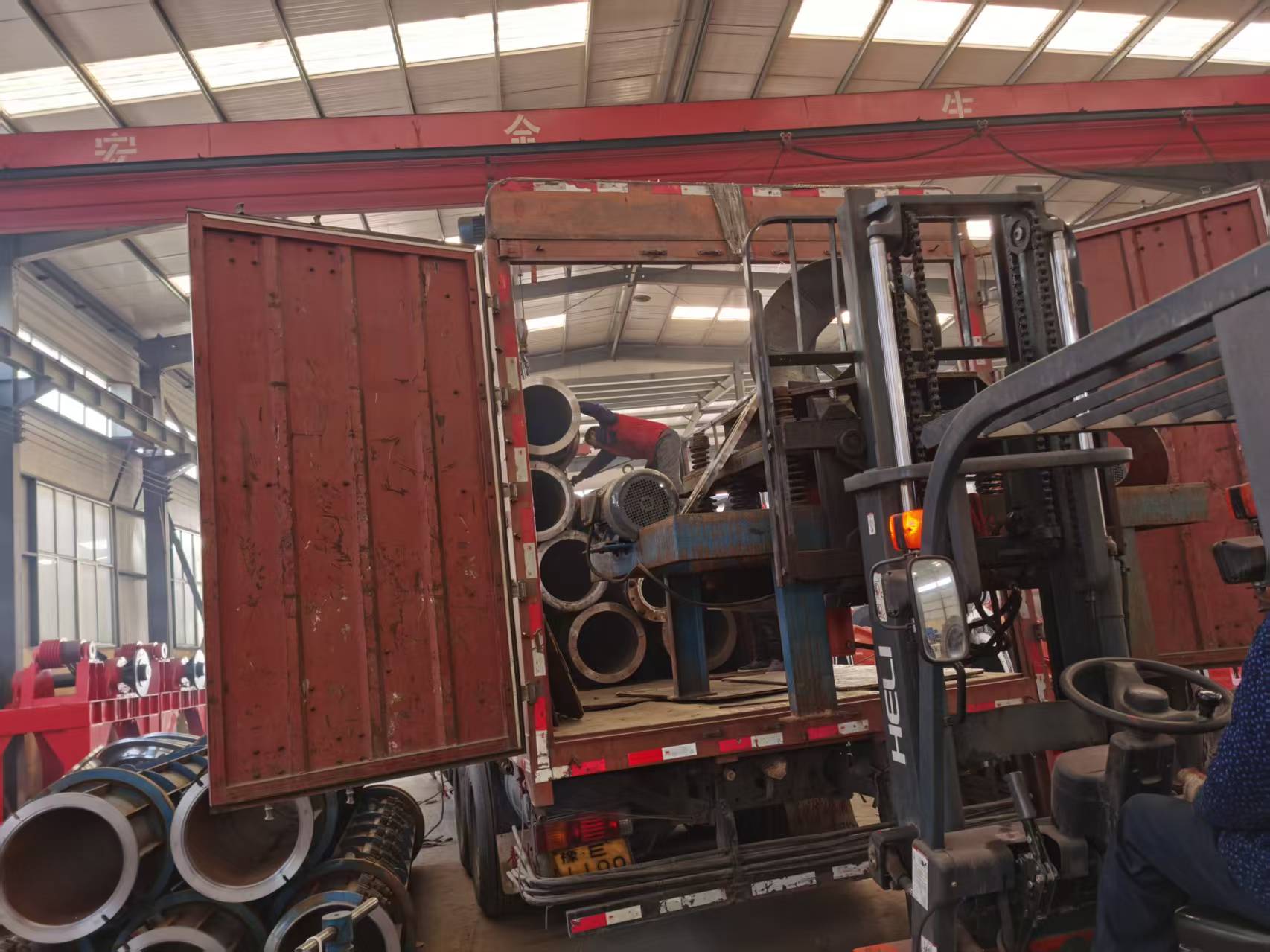 水泥井管成套设备